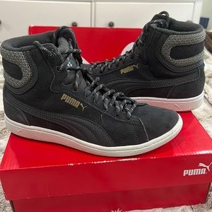 Puma Vikky Mid Twill SFoam sneakers - Like New! Asphalt Gray size 7